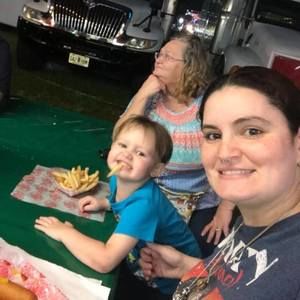 Meet your Posher, Bobbie